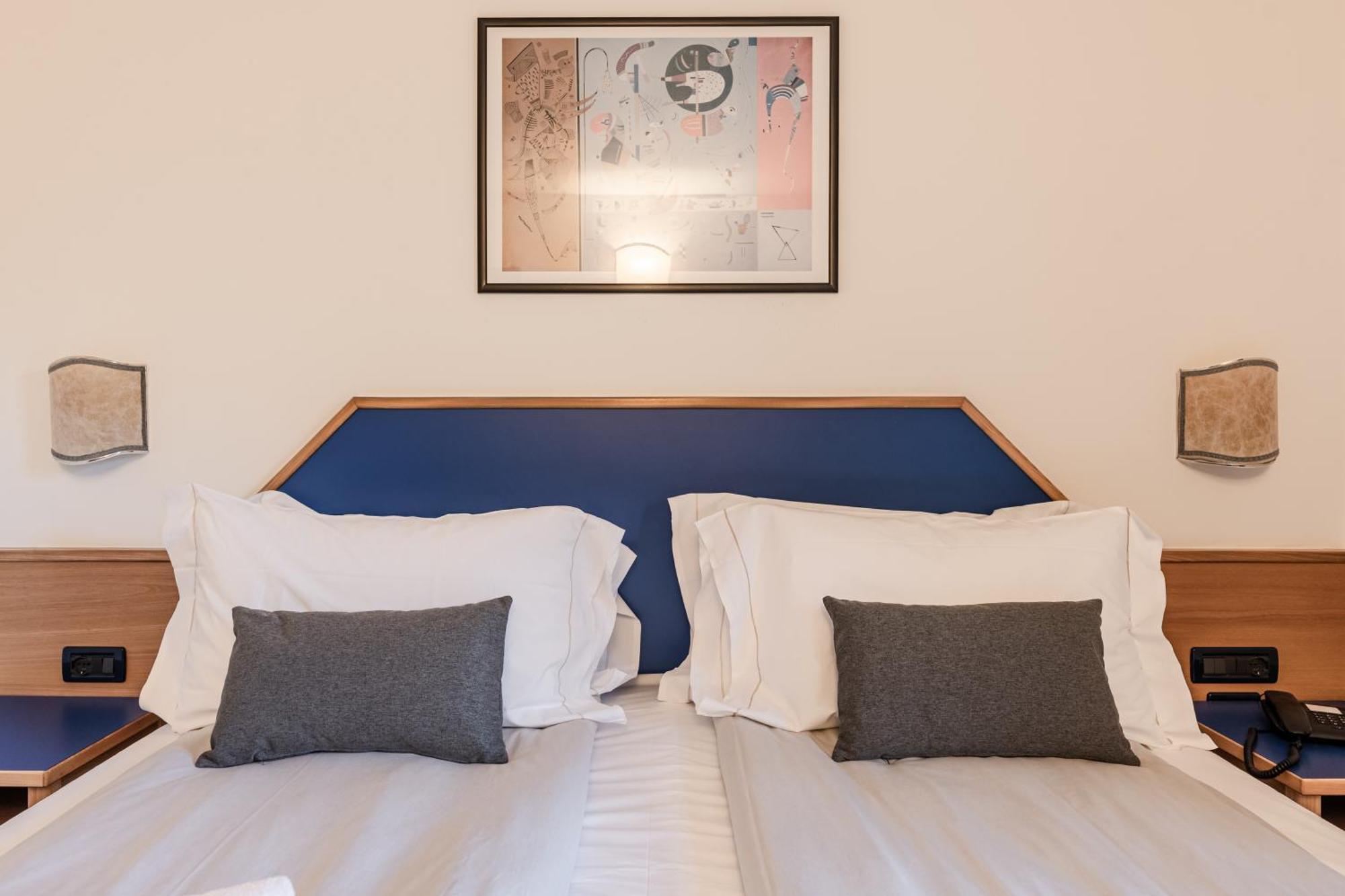 Hotel Garni Meledrio ดิมาโร ภายนอก รูปภาพ